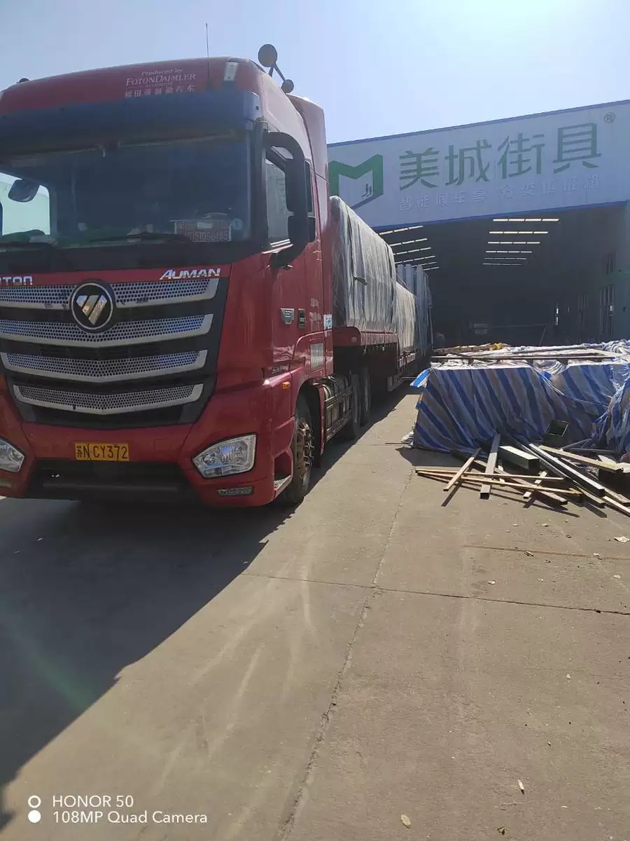 惠安第二批公交站臺(tái)發(fā)貨 惠安第二批公交站臺(tái)發(fā)貨