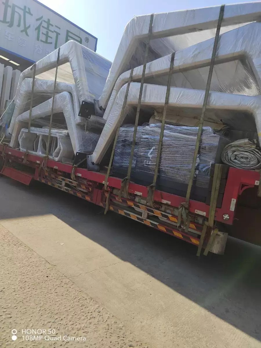 惠安第二批公交站臺(tái)發(fā)貨 惠安第二批公交站臺(tái)發(fā)貨